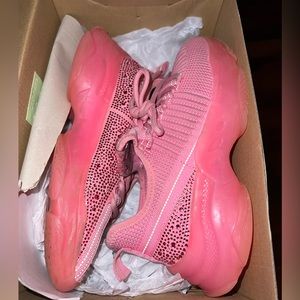 Steve Madden / 4 / Pink